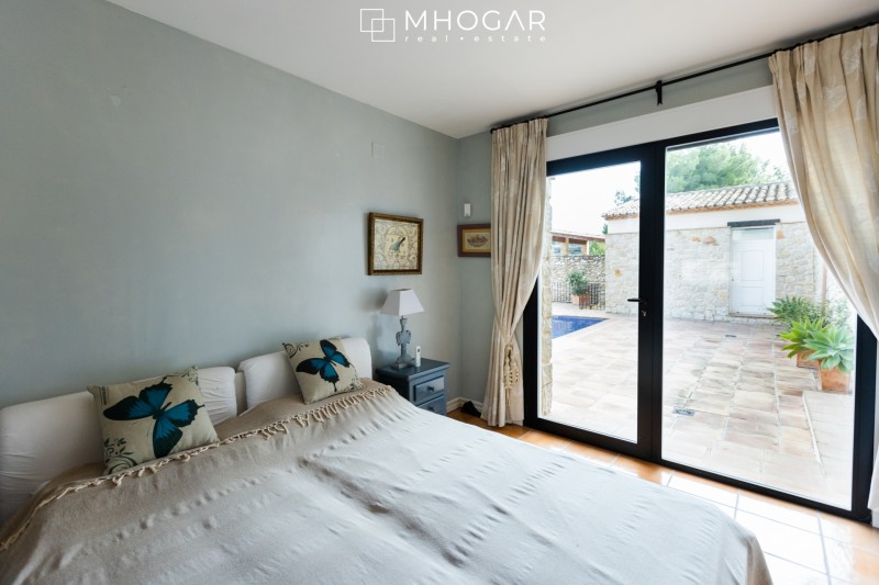 Rústica Elegancia - Casa de Campo a la venta en Benissa!